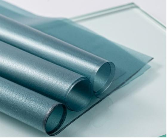 ฟิล์มฉนวนกันความร้อน Rare Earth ง่ายต่อการ· RE (PVB Interlayer)